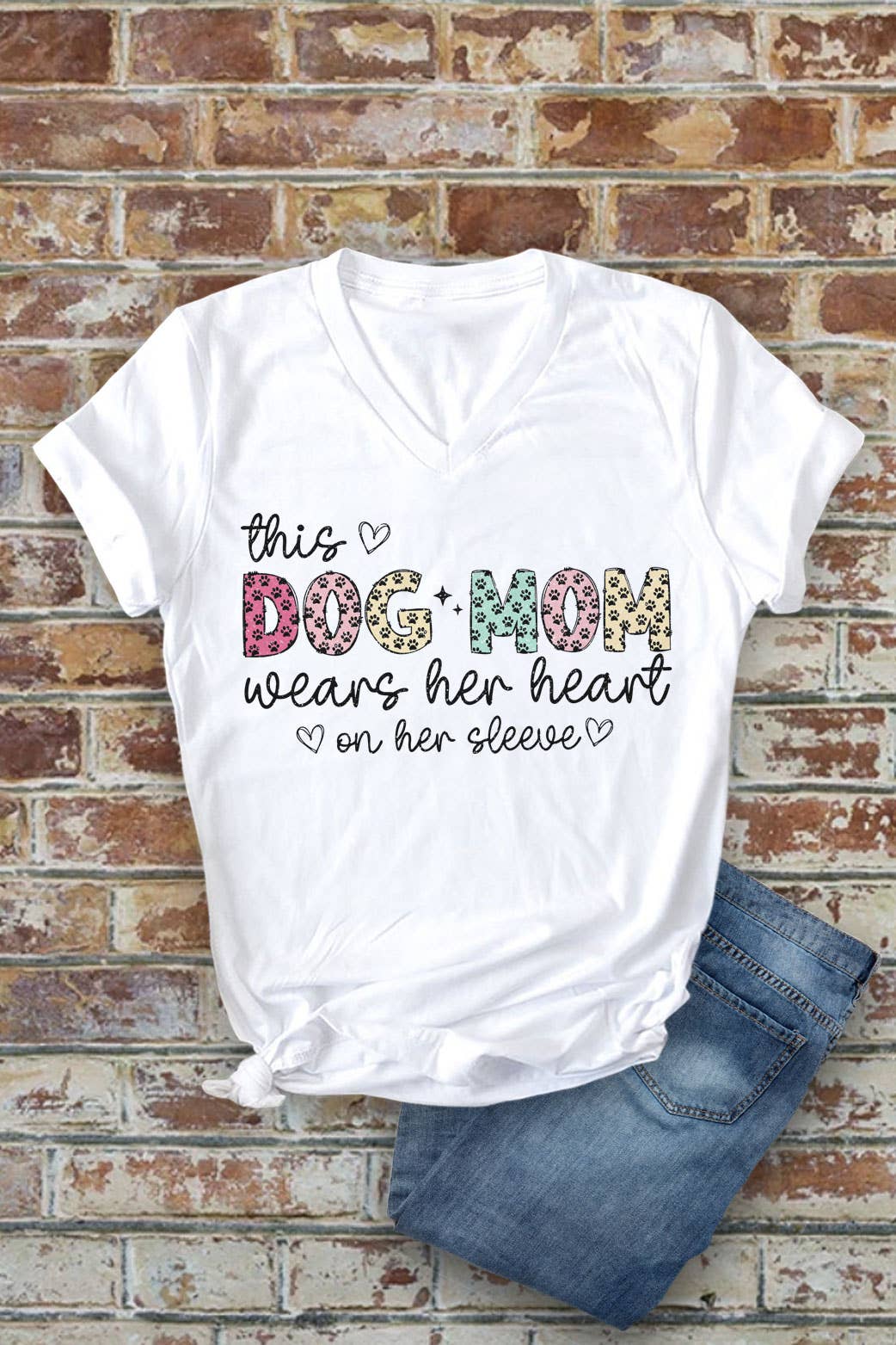 Top Avenue – T-shirt estampada - Mulher por atacado – Esta Dog Mama Weats Her Heart Na Manga, T-Shirt Unissex com Decote em V0