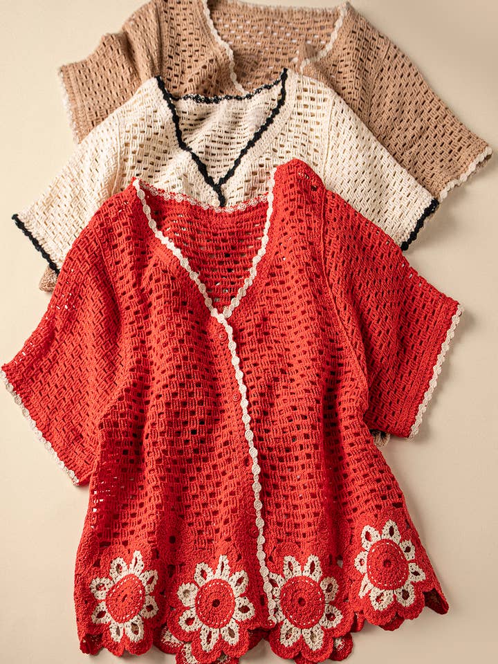 NT12550-Top con orlo floreale all'uncinetto con bottoni per la vendita all'ingrosso da parte di VERY J