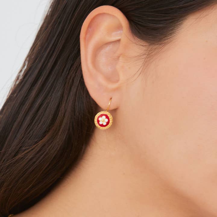PORTUGAL JEWELS - Wholesale Dangle Earrings - Earrings Red Caramujo in Gold Plated Silver