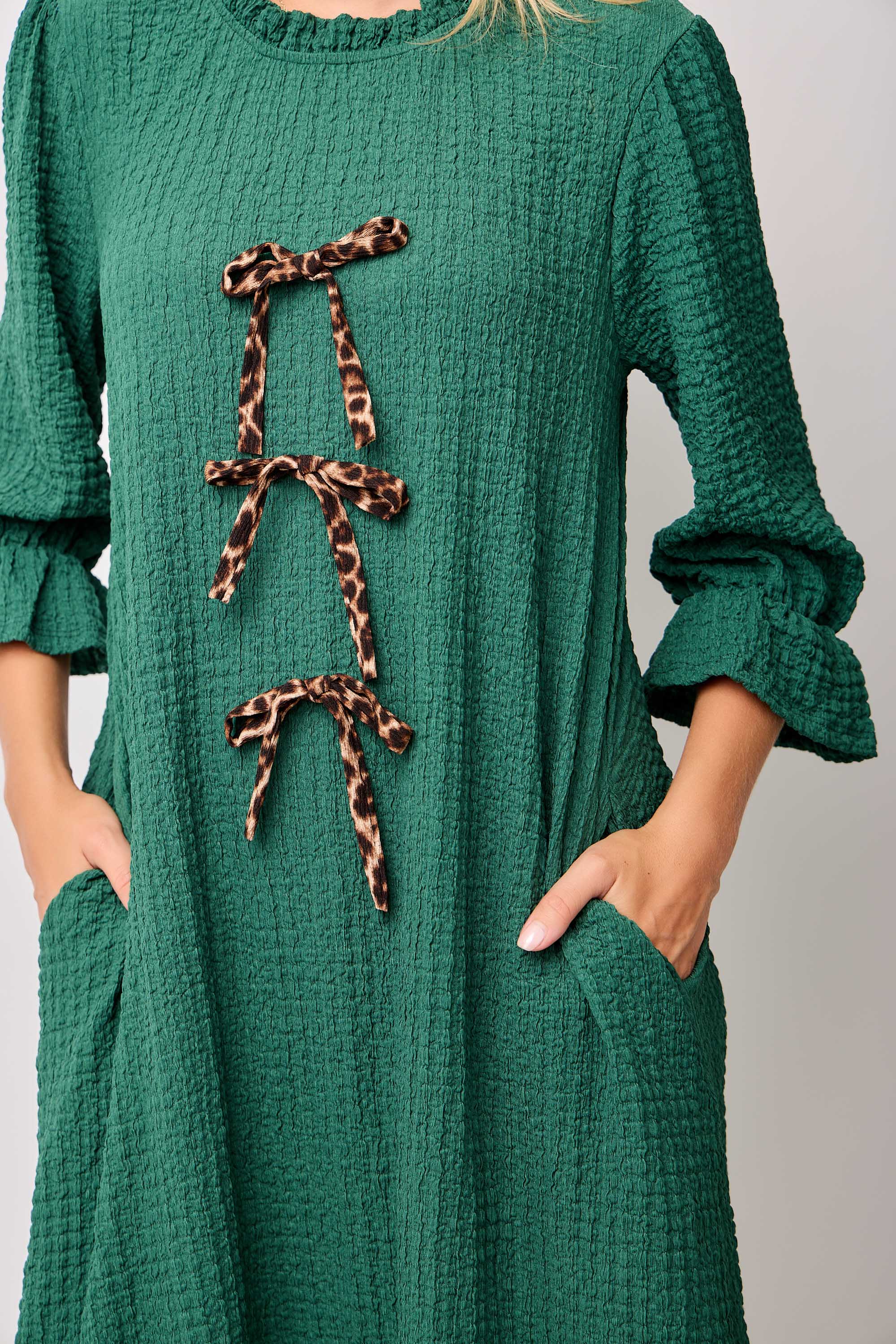 Celeste Clothing - Wholesale Dress - Women's - WOMEN'S PLUS SIZE  MAXI DRESS -LEOPARD CONTRAST AND BOWS 13