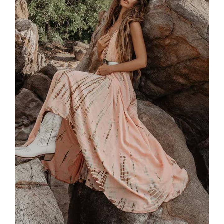 Rosa Clothing - Wholesale Dress - Women's - Swing halterneck tie backless print dress