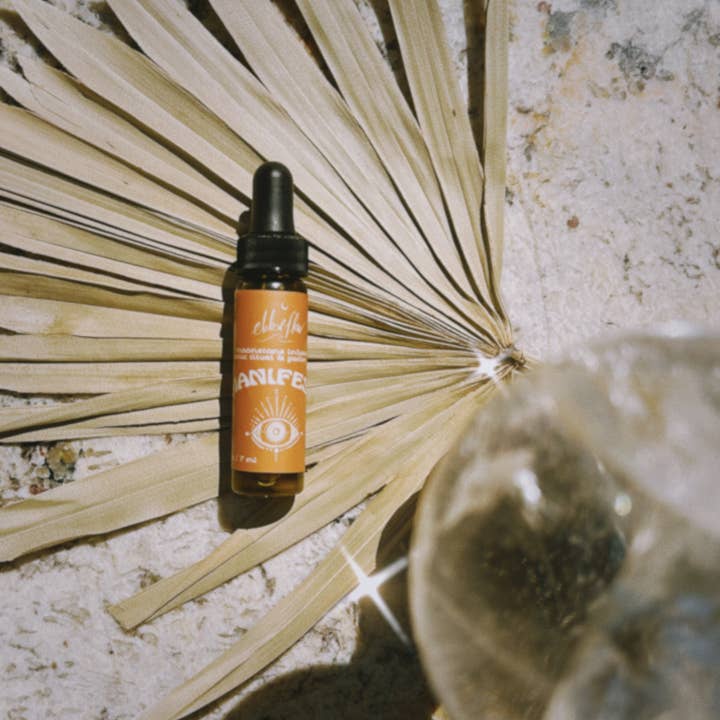 Ebb & Flow - Wholesale Essential Oil - Manifest - Perfume & Ritual Oil : Moonstone InfusedÂ