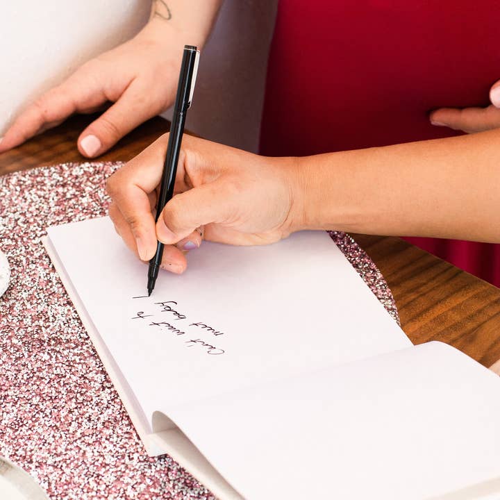 Pearhead - Vente Livre d'or - Livre d'or en lin, ivoire classique avec écriture dorée8