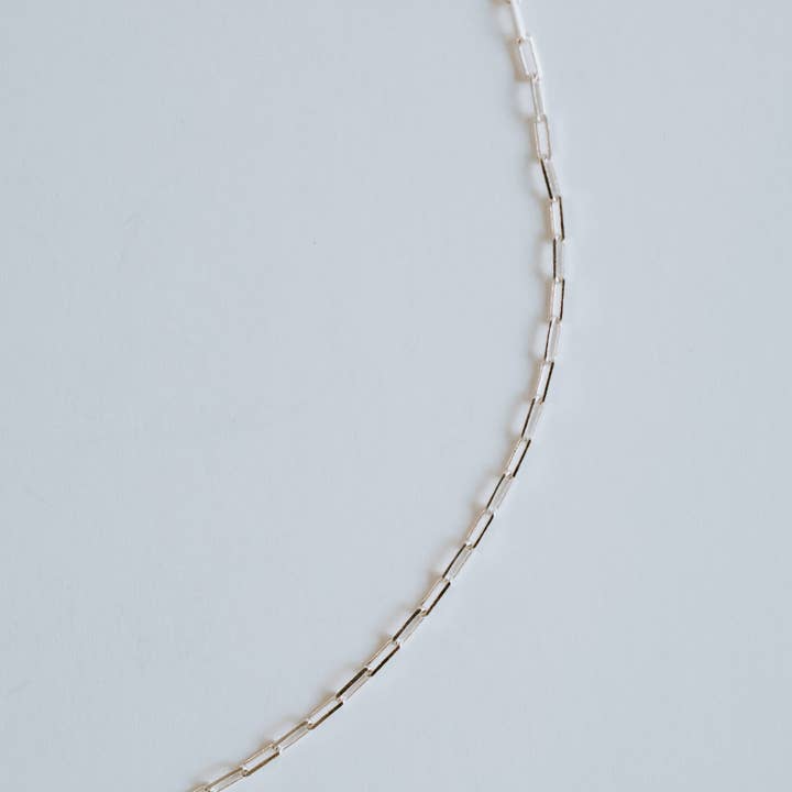 Sydney Rose Co. - Wholesale Link & Chain Necklace - Petite Paperclip Necklace - Sterling Silver9