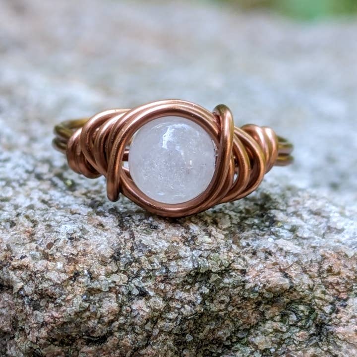 Kwartsring in antieke koperen kristallen sieraden, metafysisch voor wholesale door Distorted Earth