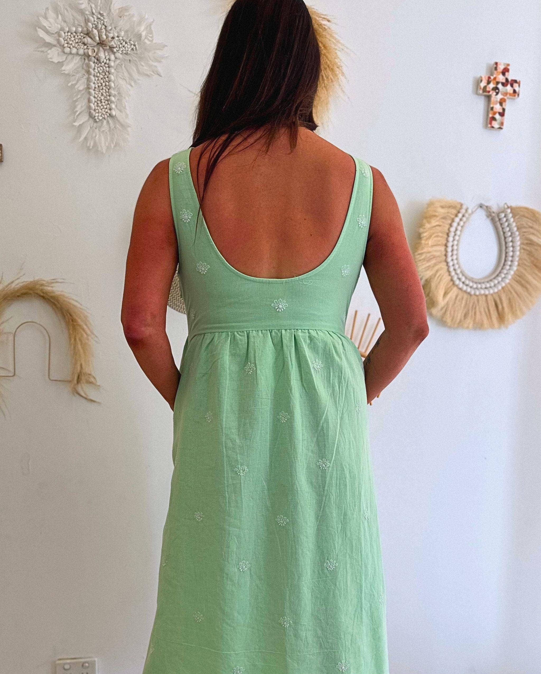 Kaasida | Women Fashion Boutique - Wholesale Dress - Women's - Fiza Linen Midi Dress3