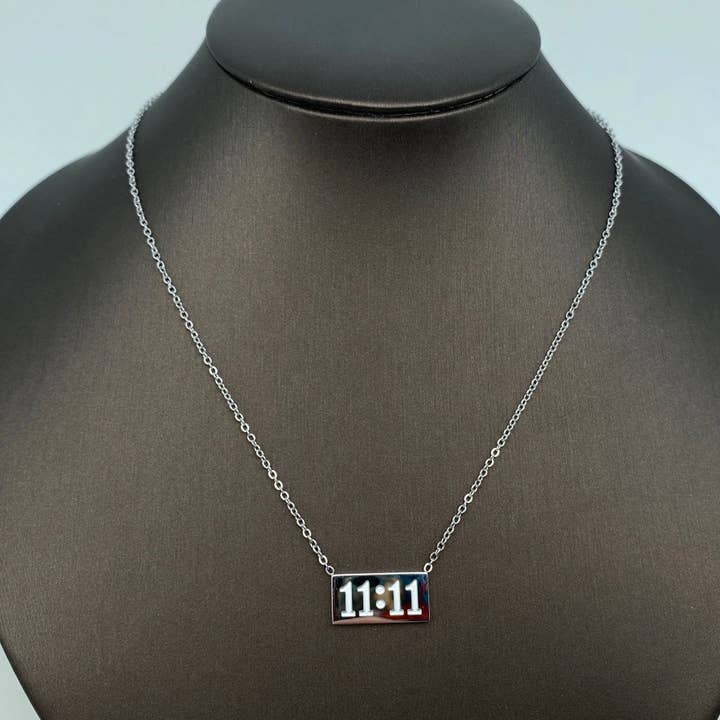 Mio Queena - Wholesale Pendant/Charm Necklace - "11:11" Charm Pendant Stainless Steel Necklace - FGS1