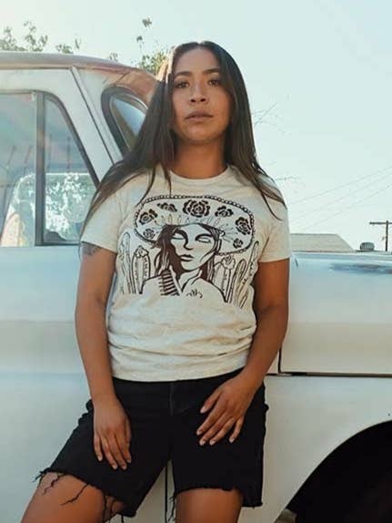 Mi Vida – T-shirt estampada - Mulher por atacado – Camiseta feminina de caimento relaxado Grito0