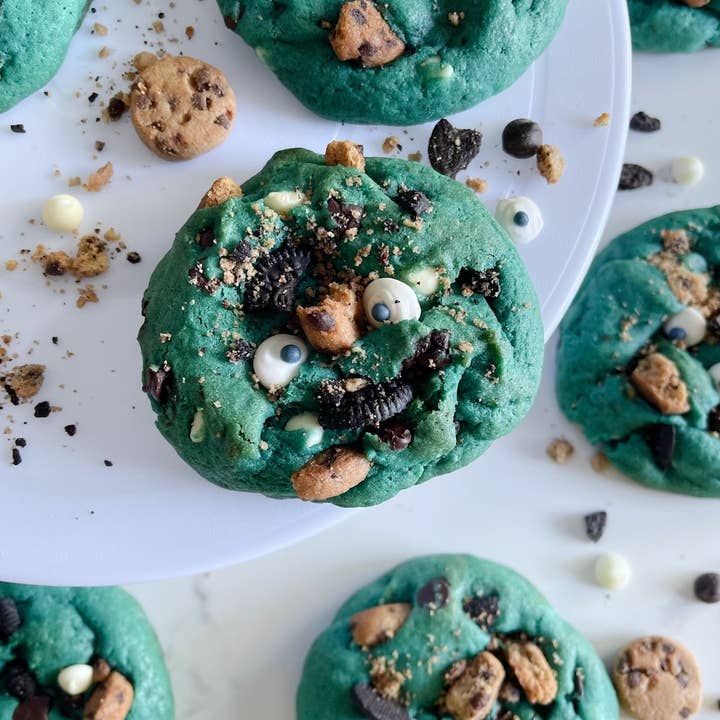 Suede Soap - Wholesale Biscuit - Large Strawberry Crunch Cookies3