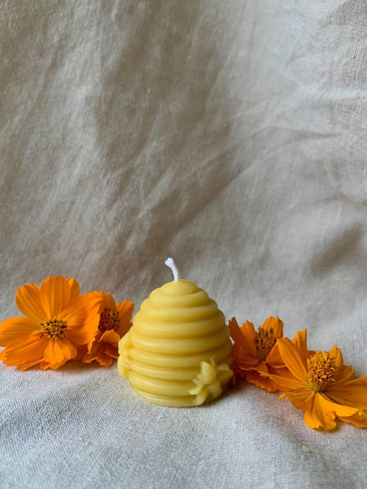 Bougie 100% cire d'abeille - Skep Beehive pour la vente par Buzz In The Hills
