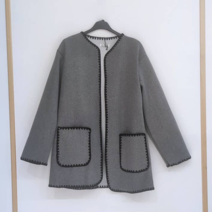 LAURA MÄNTEL OHNE GÜRTEL und andere Ergebnisse für für islamische kleidung im Großhandel. Kostenlose Rücksendungen und 60-Tage-Zahlungsziel auf Faire im Trend auf Faire.