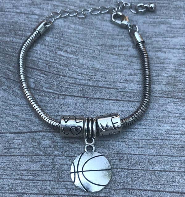 Sportybella – wholesale Berlockarmband – Basketboll Kärlekscharmarmband1