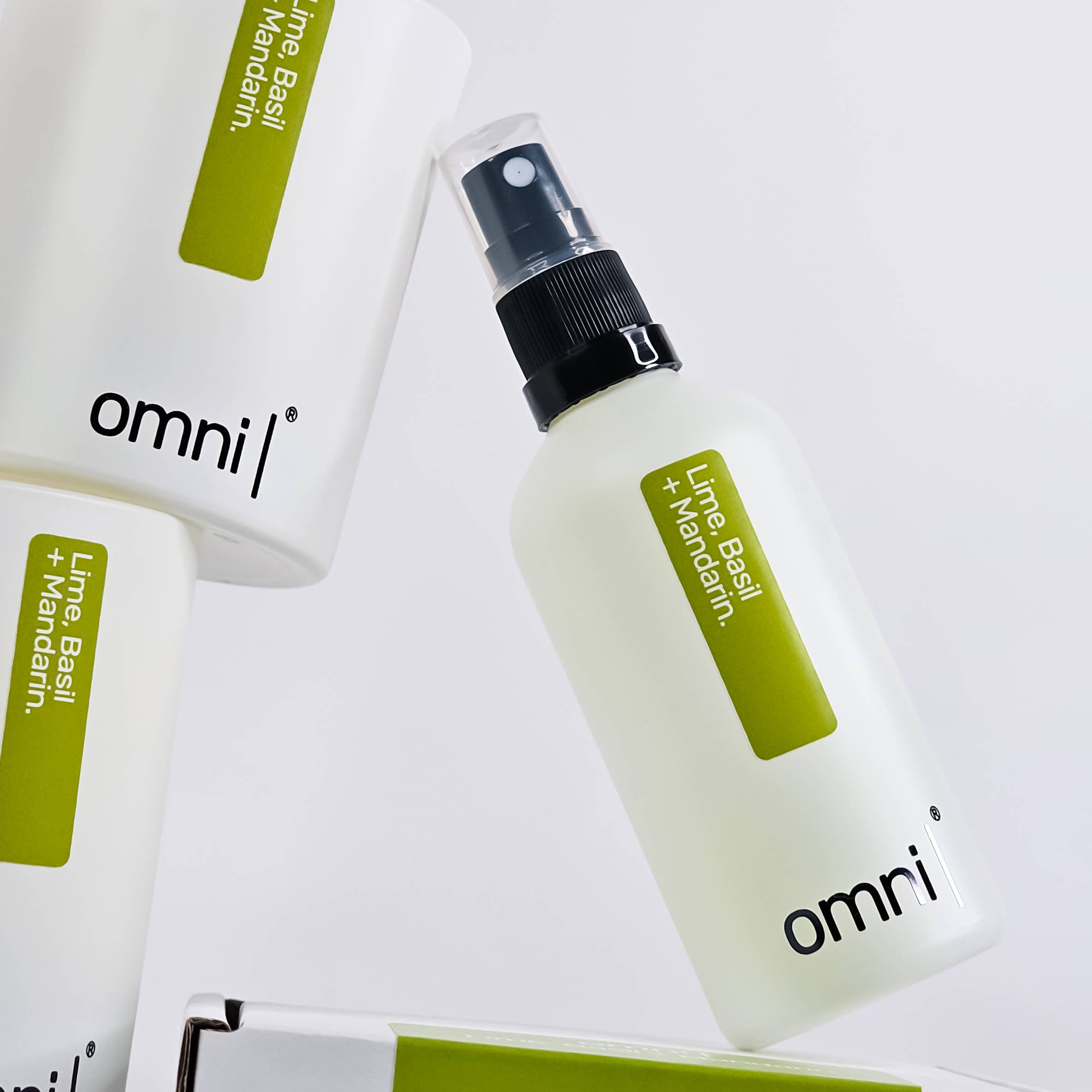 Omni® - Vendita all'ingrosso Spray per tessuti e ambienti - Spray per Ambienti Lime, Basilico + Mandarino - 100ml3