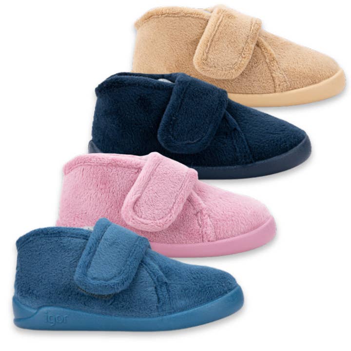 HOMIE SLIPPERS MC BAREFOOT IGOR and other Purchase Wholesale krukor. Free Returns & Net 60 Terms on Faire trending on Faire.