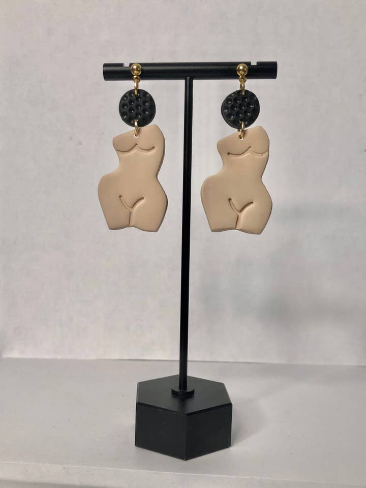Boucles d'oreilles « Divine féminine » pour la vente par Del Alma