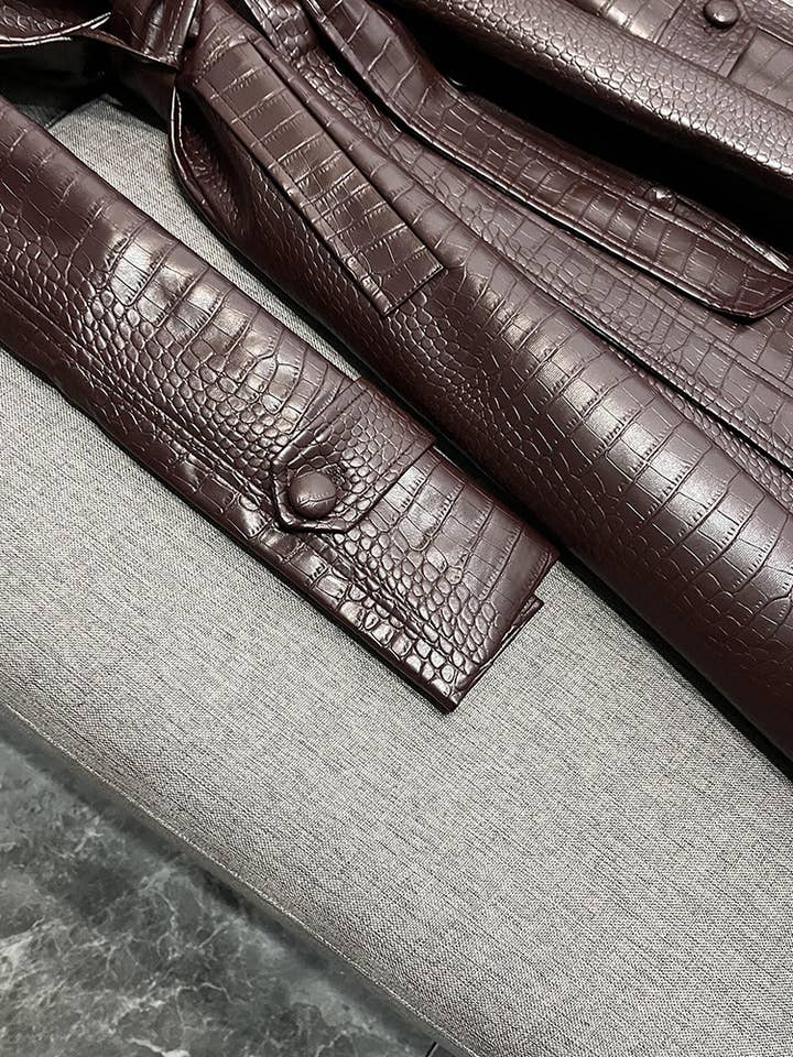 Couleur comme sur les photos Manteau long à lacets en similicuir motif crocodile SY391 en vente sur Faire7