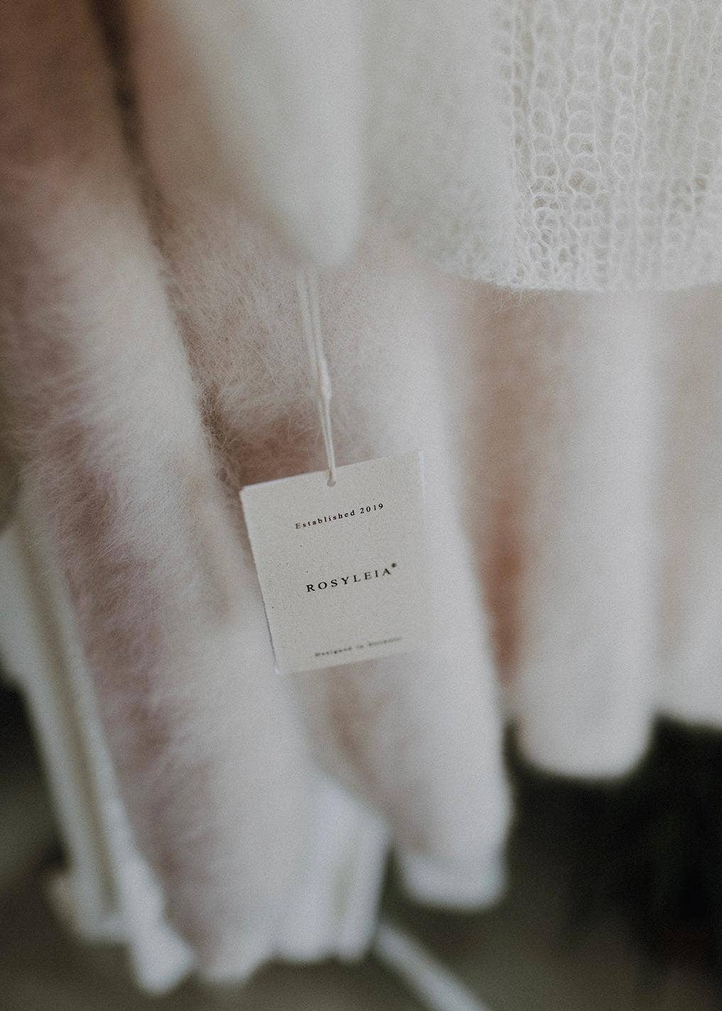 ROSYLEIA - Wholesale Tunic Sweater - Women's - Oversized Alpaca Wool Sweater12