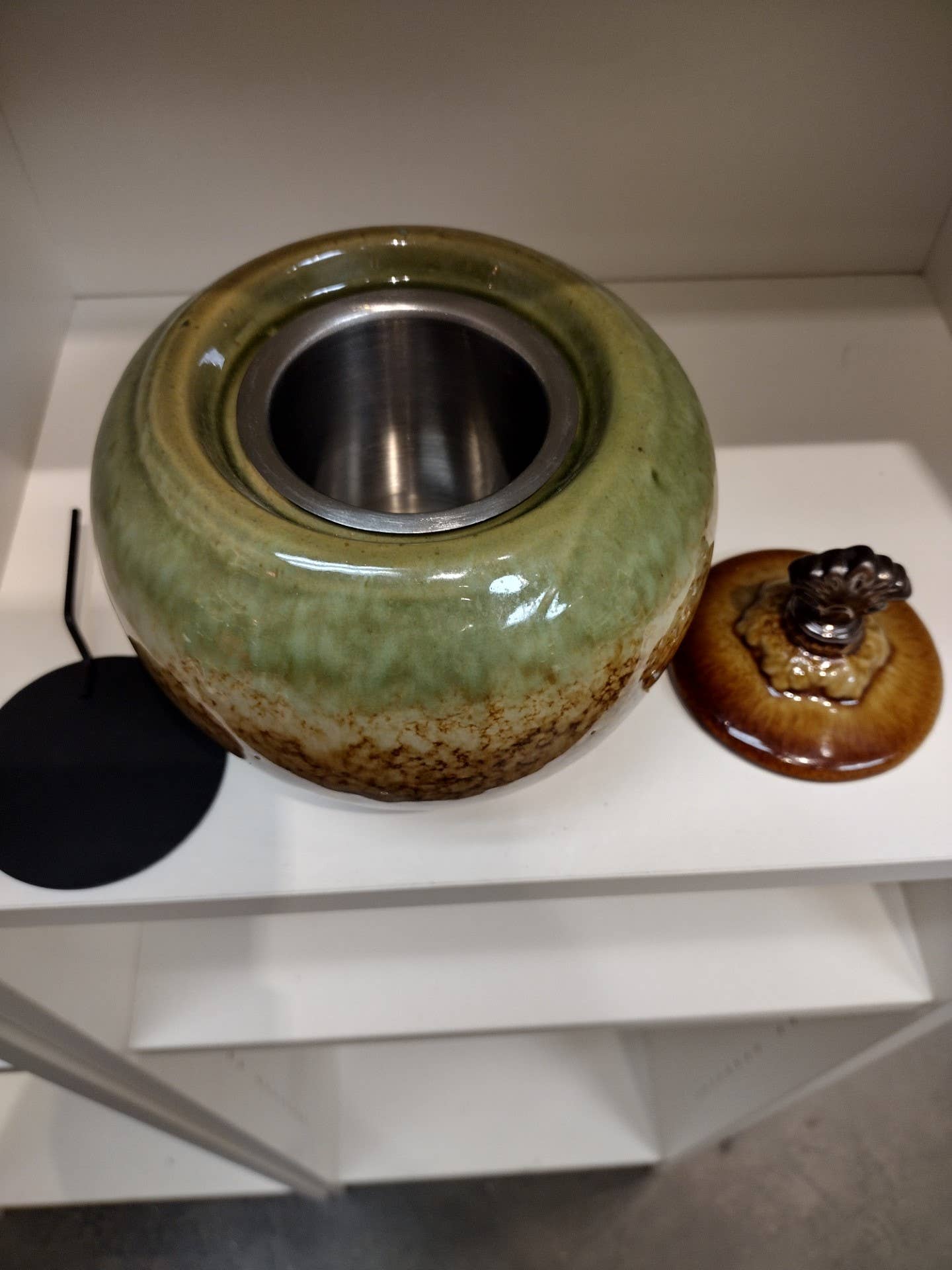 Napco - Wholesale Fire Pit -  Fire Pot 4 Assorted Colors  Item # 173611