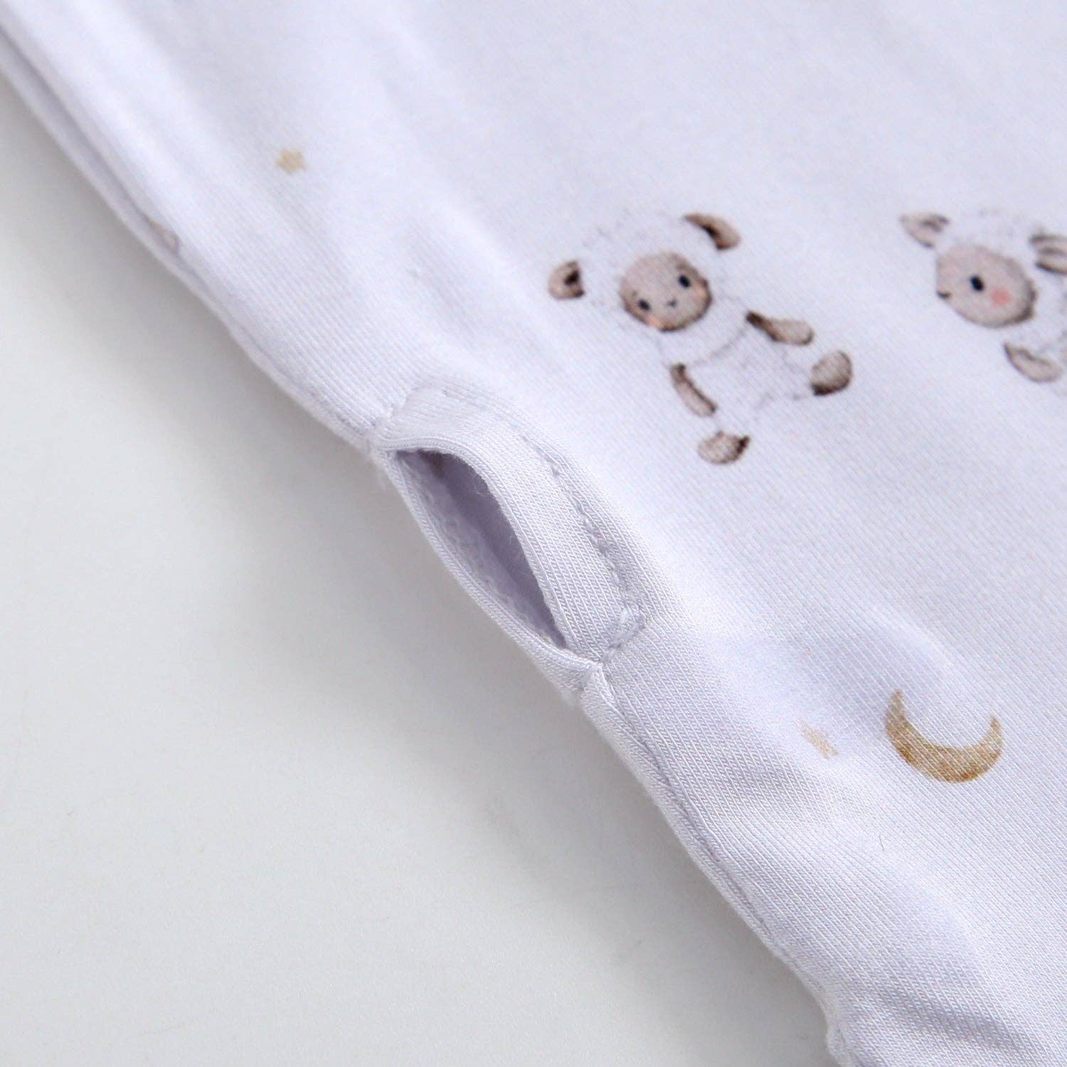 Luxie Charm - Wholesale Jumpsuit - Baby - Little Lamb Zippered Baby Romper6