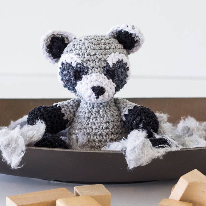 Hoooked Yarns - Wholesale Knitting/Crochet Supplies - DIY Crochet Kit Raccoon Ricky
