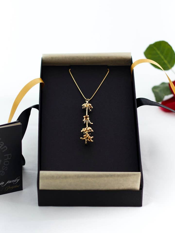 Halskette Lavendel/Gold/Energie in Schmuck: Hingabe Lavendel ist ein Symbol für Hingabe, Ergebenheit und Unschuld. für den Großhandel von Bulgarian Rose Magic