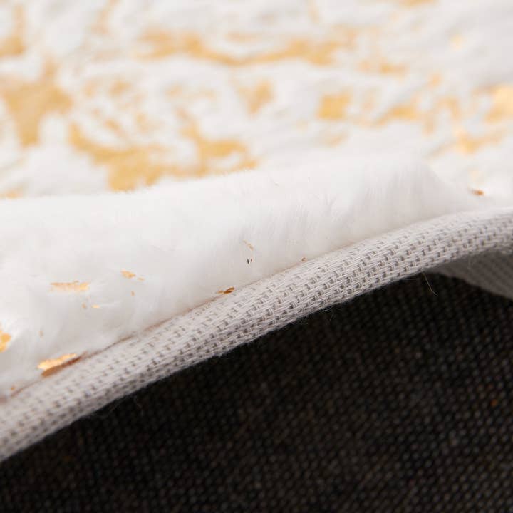 Amazing Rugs - Wholesale Area Rug - Lily White Abstract Gold-Gilded Chinchilla Faux Fur Rug