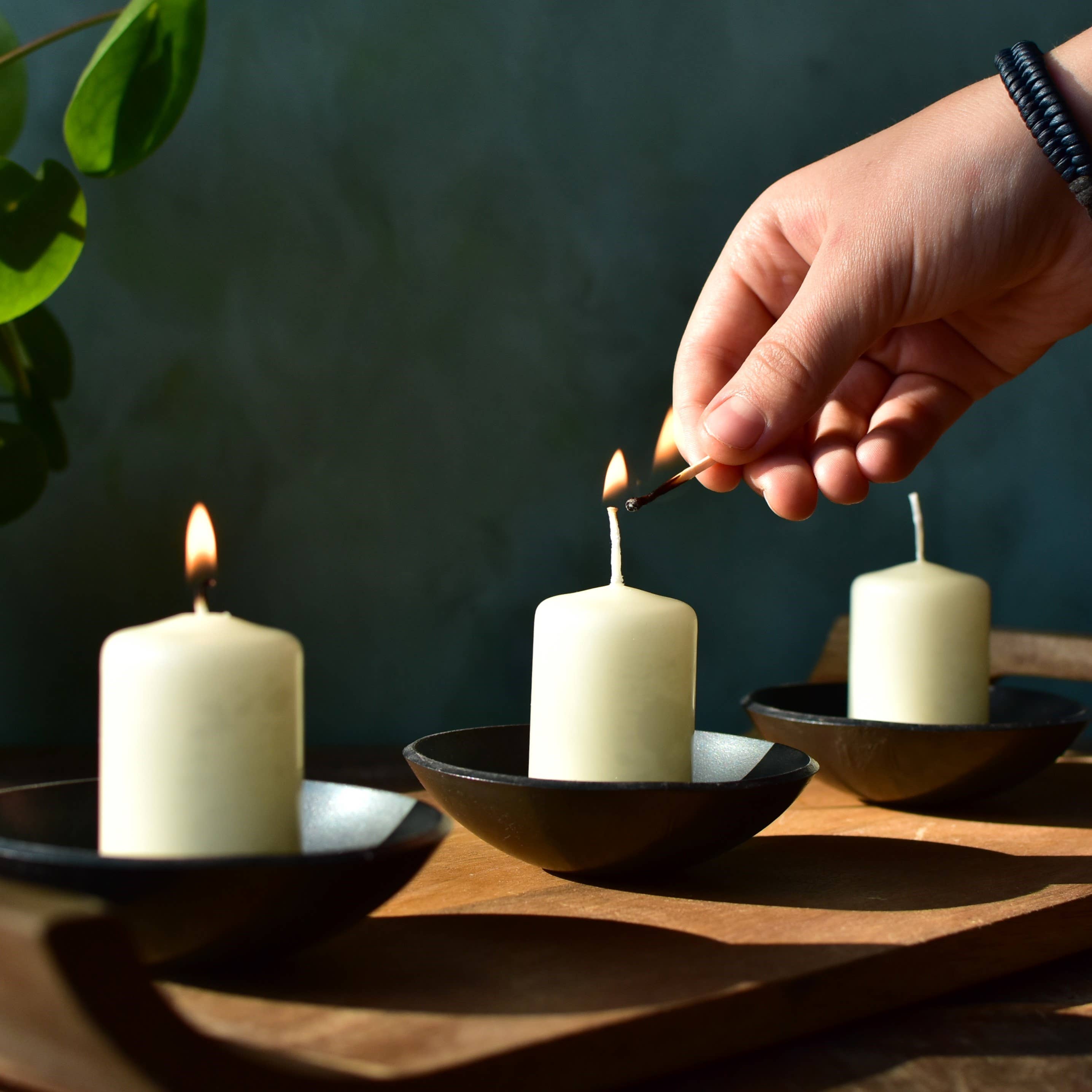 Coach House Forge – wholesale Candle holder – Pressed Iron Bowl Candleholder/Ring Bowl8