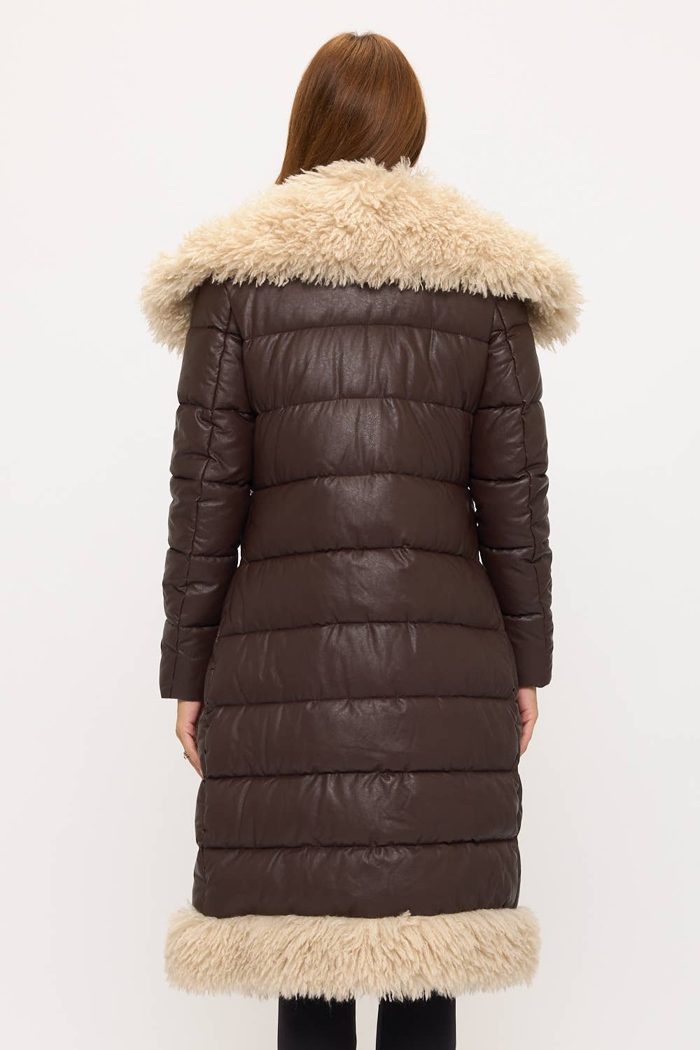 Coalition Apparel Inc - Wholesale Pufferjack - Dames - CLALP0060: Siberische Keizerin Maxi Puffer Jas7