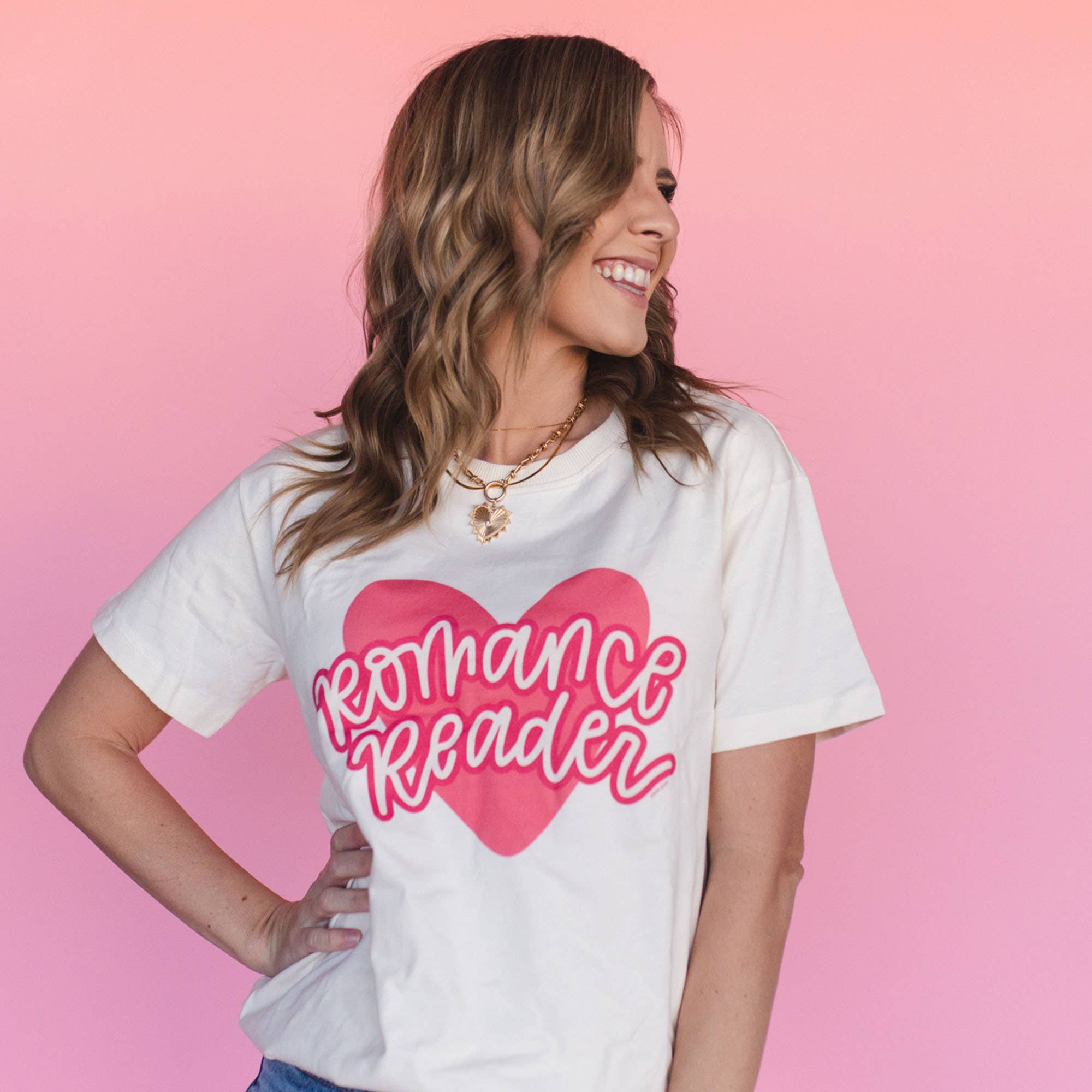 Pippi Post - Wholesale Screen Printed T-Shirt - Women's - Romance Reader Tee - Ivory1