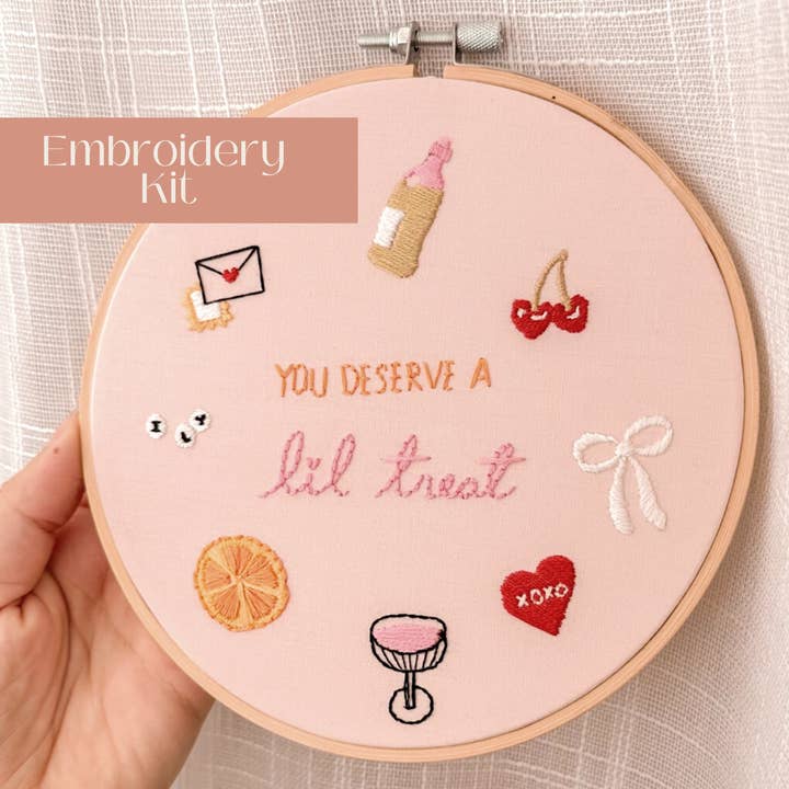 Kit de broderie pour débutants - You Deserve a Lil' Treat pour la vente par Sunday Mornings Shop LLC