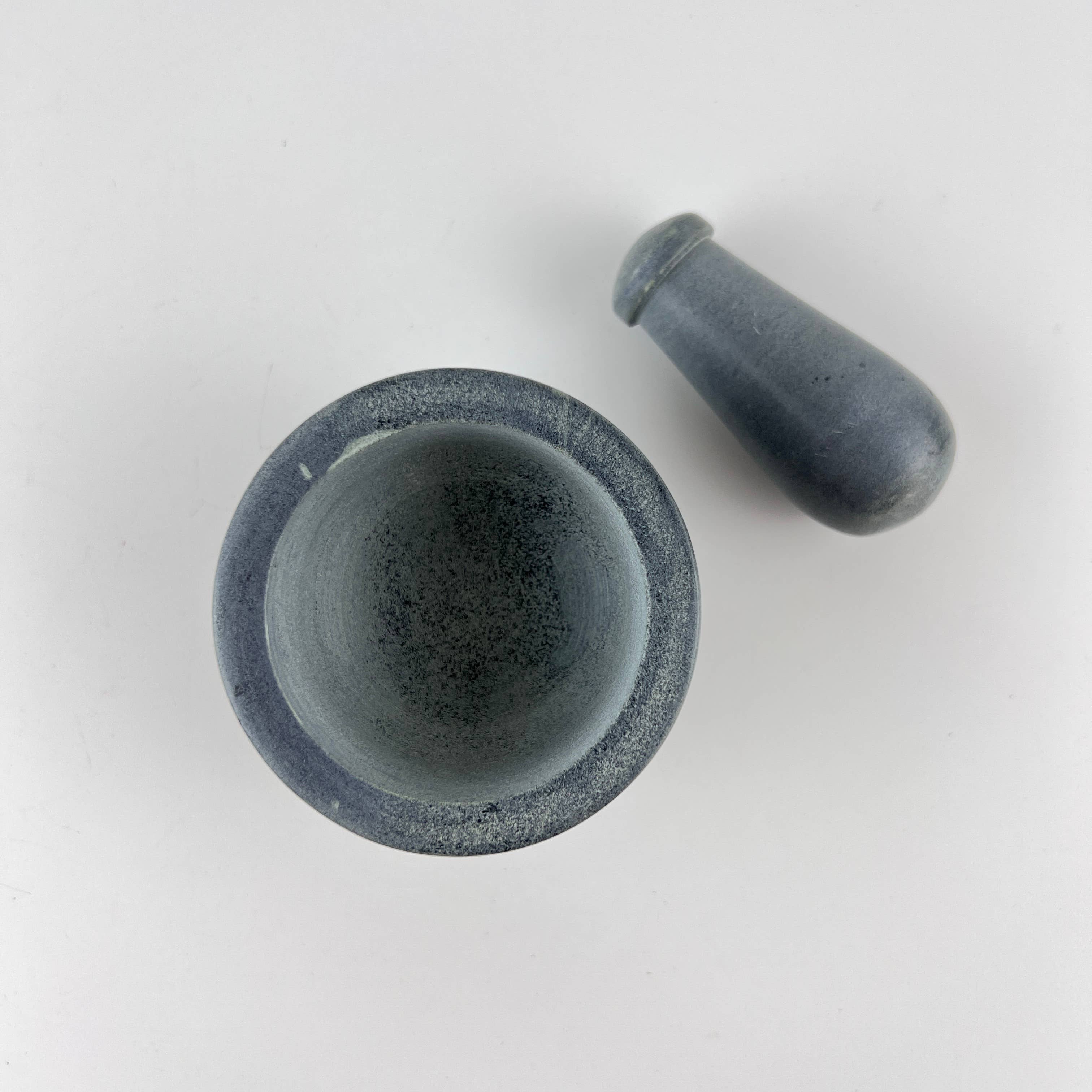 GREENROOTS USA LLC - Vente Mortiers et pilons - Mortier et pilon en stéatite sculptés Triple Moon Pentagram 2,75 pouces10