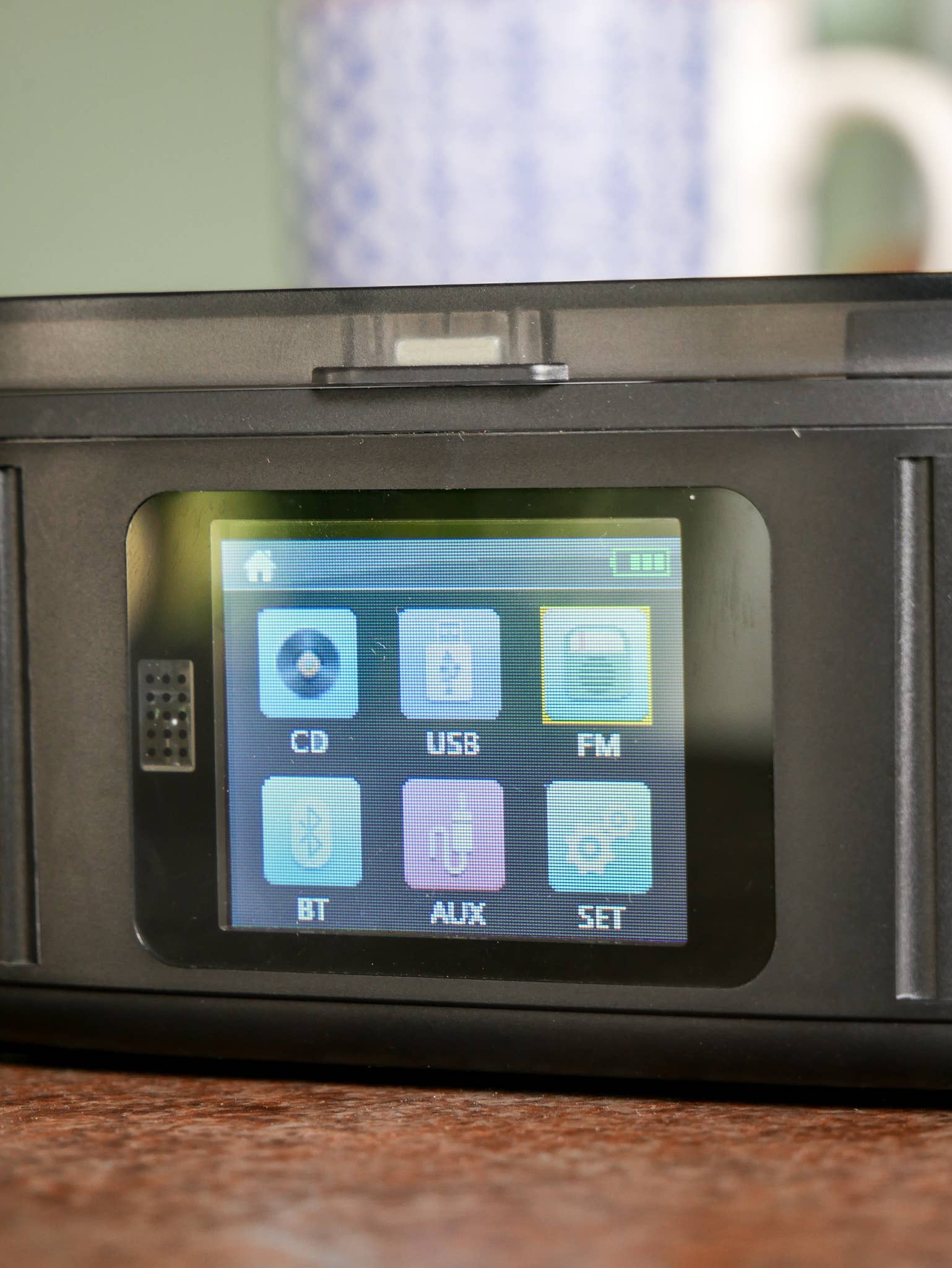 Steepletone UK Ltd - Wholesale Speakers - Boyard CD Player FM Radio and Bluetooth Playback5