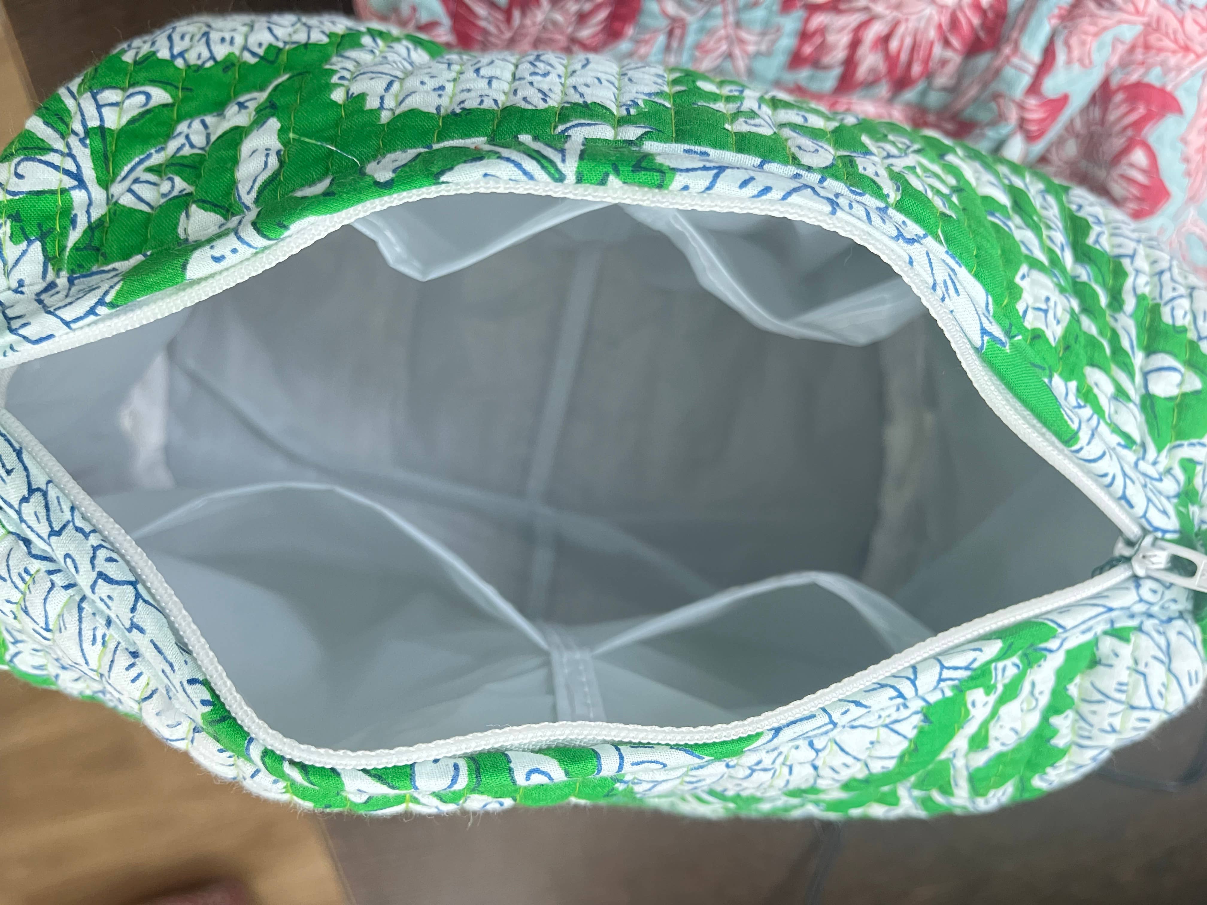 Meghcraft – Großhandel Schmink-/Kosmetiktasche – Personalisierte, gesteppt bedruckte Baumwoll-Kosmetiktaschen, 3er-Set10