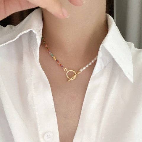 Handgjord retrospänne naturlig sötvattenspärla med färgad zirkonskarvning nyckelbenkedjehalsband för wholesale av Exsito