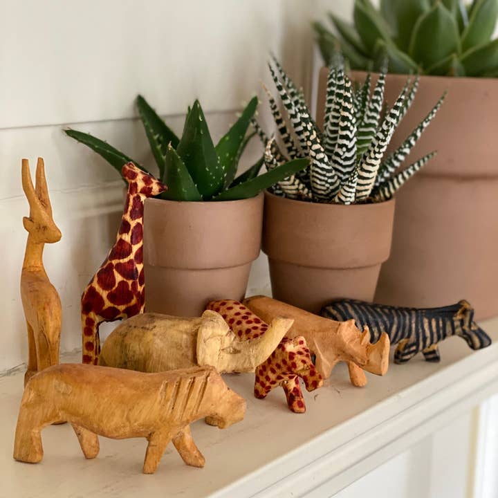 Global Crafts - Wholesale Decorative Tabletop Object - Miniature Wood Safari Animals - Set of 7