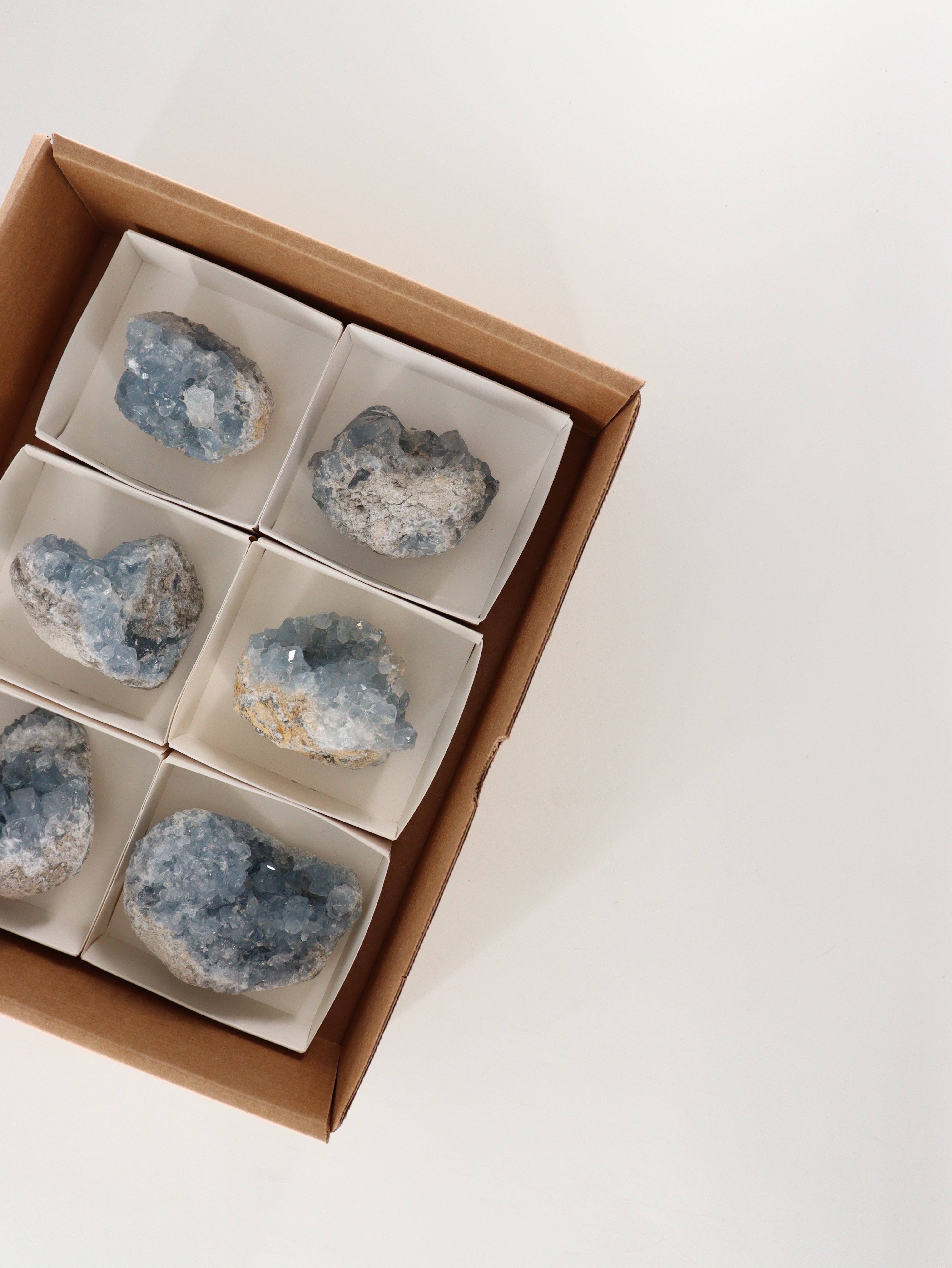 Mi Esperanza Minerals - Wholesale Spiritual Stone/Crystal - Celestite Clusters Set of 60
