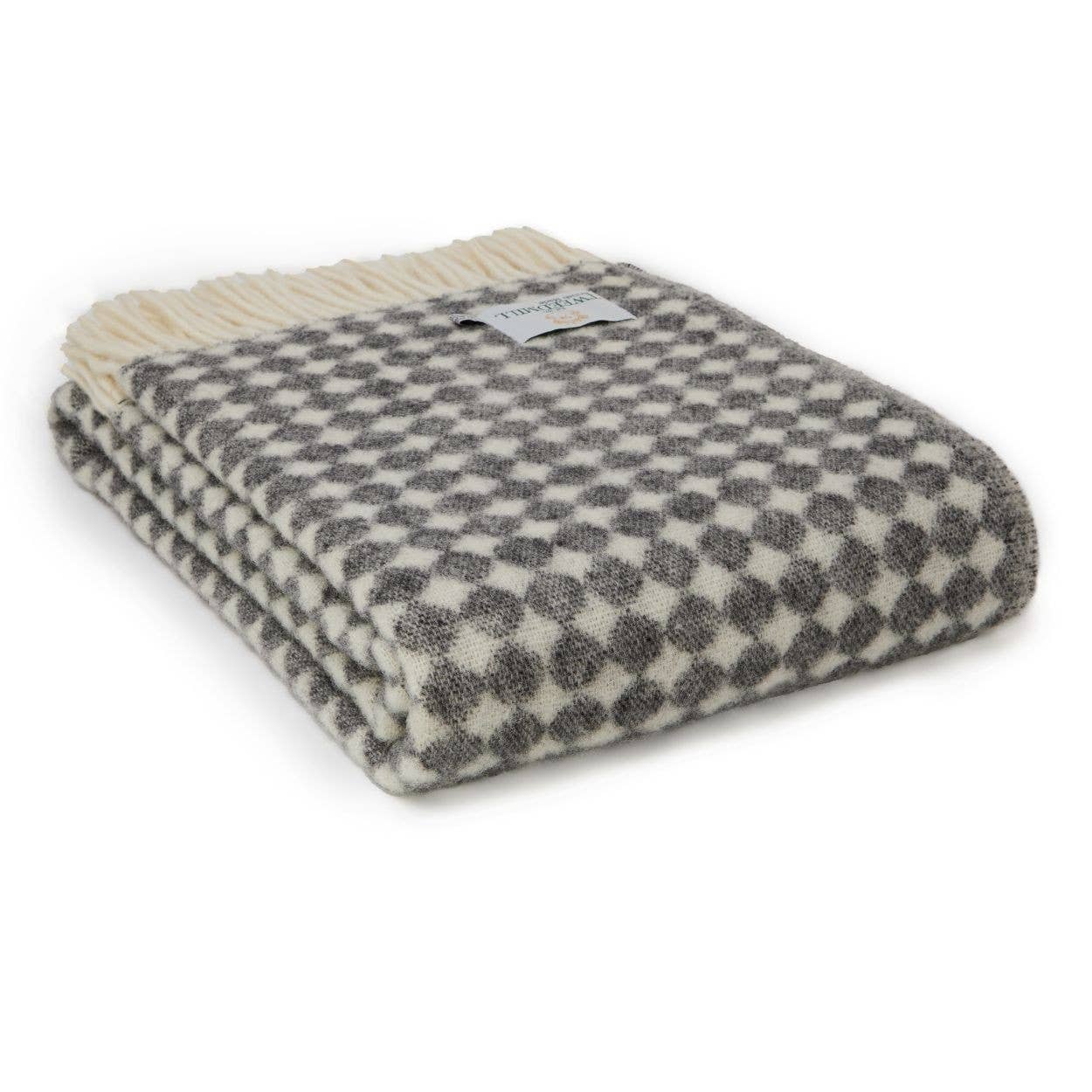 Tweedmill Textiles - Wholesale Throw blanket - Reversible Jacquard Spot Pure New Wool Blanket 1