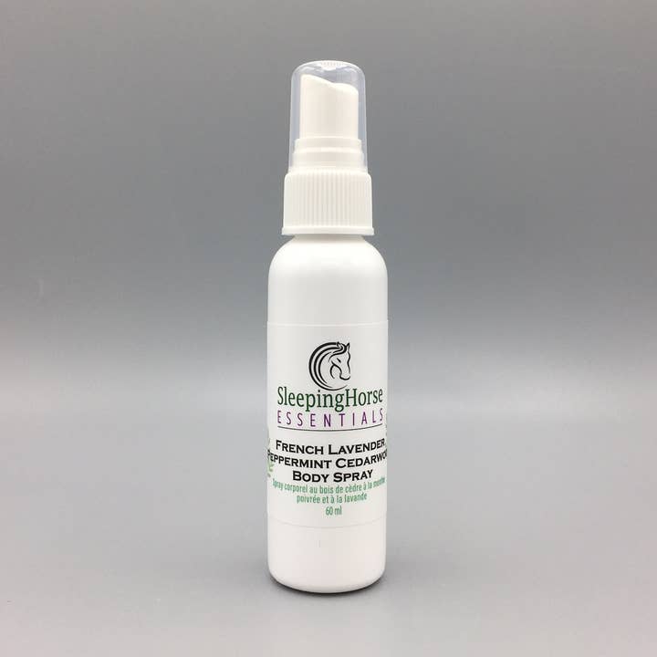 Kroppsspray · Fransk lavendel, pepparmynta och cederträ för wholesale av Sleeping Horse Essentials