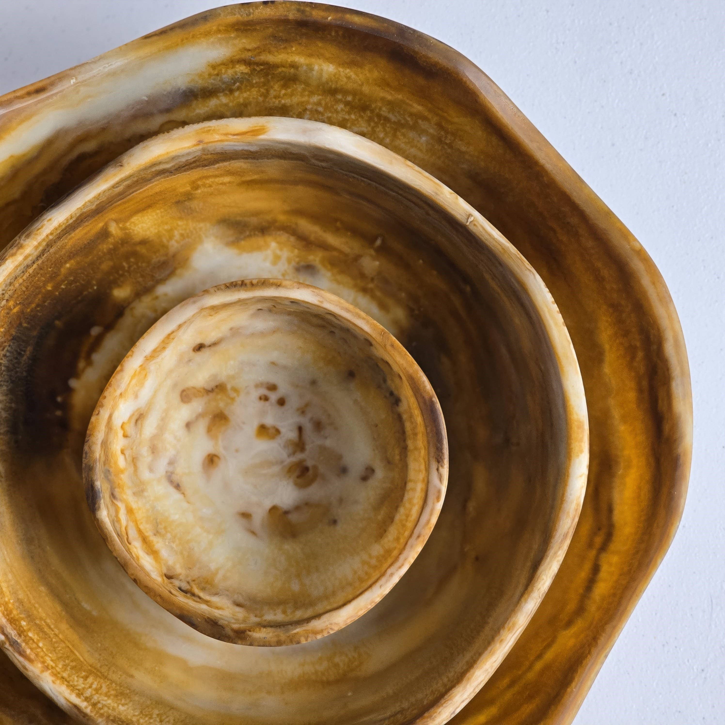 Gibb & Daan - Wholesale Serve Bowl - Large wavy 3 bowls Set - Matte Finish Hand Poured Resin17
