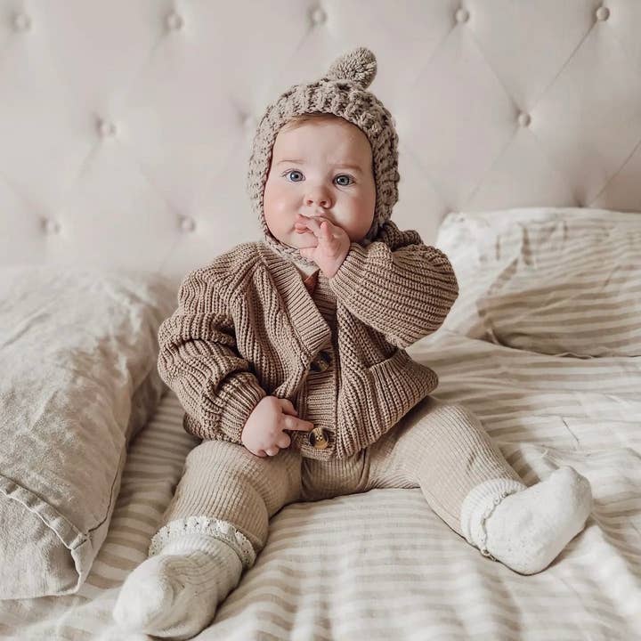 Knit Cardigan for wholesale by KEWE Clothing