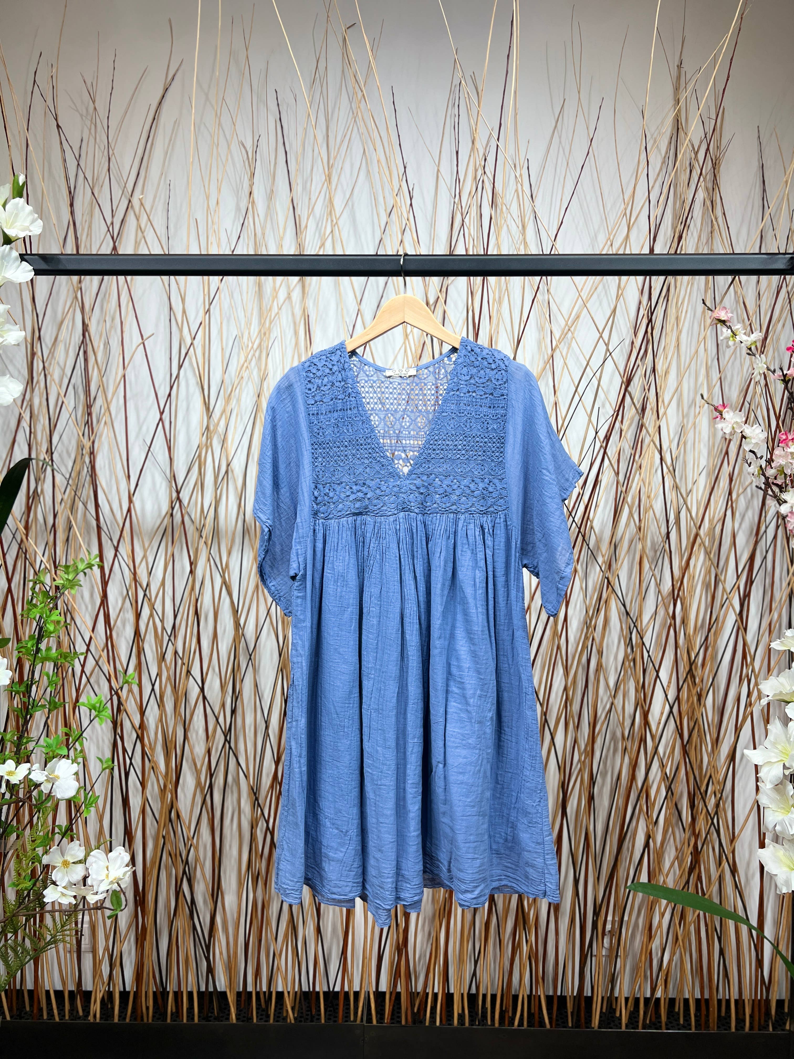 L'Emotion - Wholesale Dress - Women's - 100% Cotton V-Neck Lace Top Short Dress2