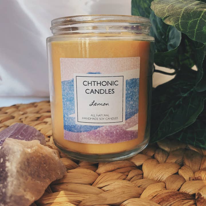 Candele Chthonic Lemon 8oz per la vendita all'ingrosso da parte di Chthonic Co.