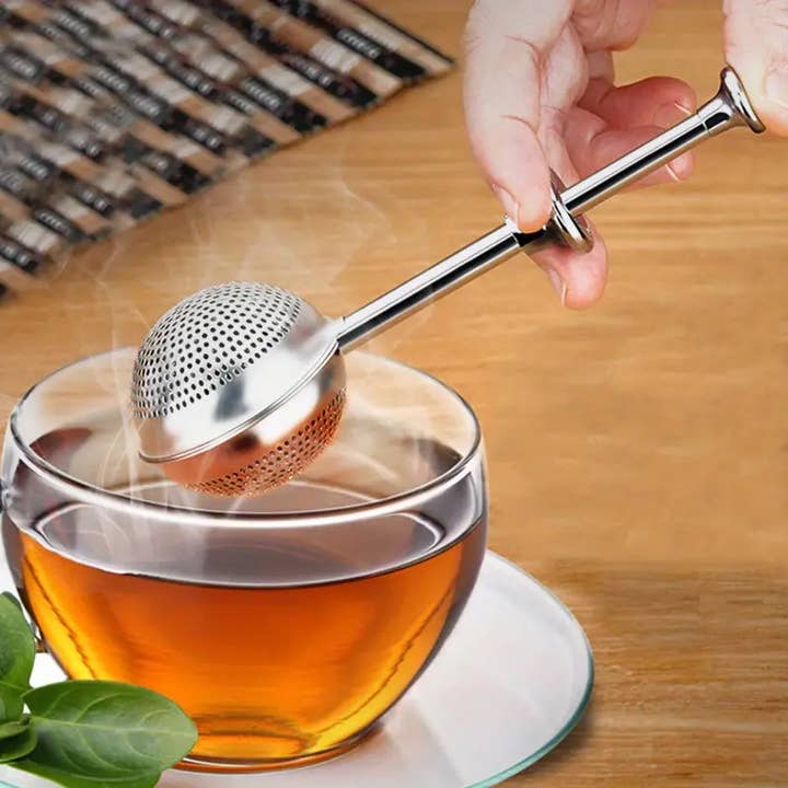 Magnifique Hearts - Wholesale Tea Strainer/Infuser - Stainless Steel Tea Infuser & Dusting Wand for Baking & Tea