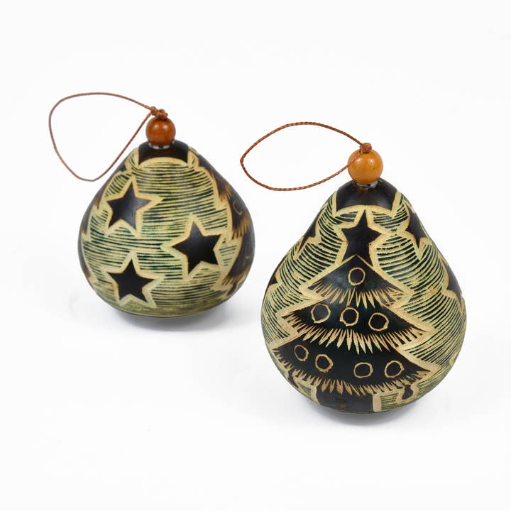 geschnitztes Ornament aus Kiefernwald, Weihnachtsdekor, Peru für den Großhandel von Sanyork Fair Trade