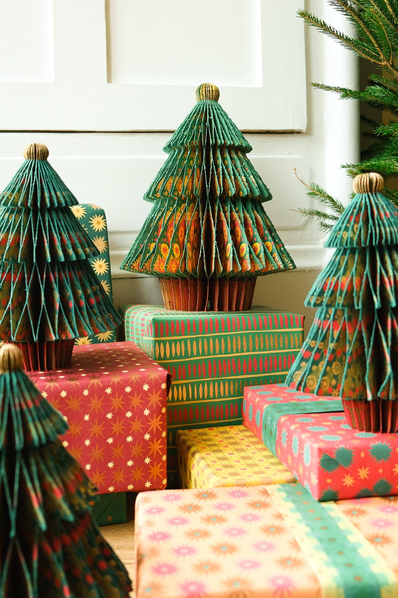 East End Press - Wholesale Christmas Decoration - Fir Tree Honeycomb18