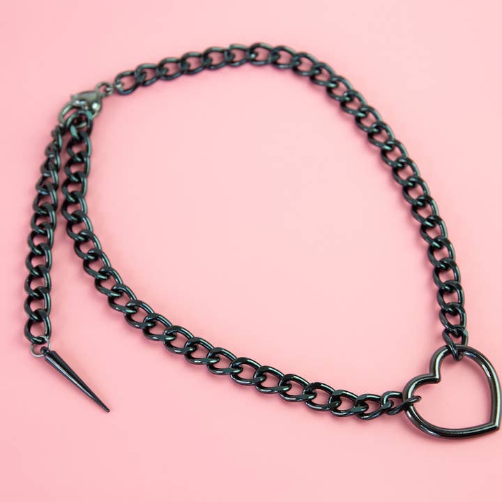 Schwarze Herz-Halskette für den Großhandel von Kynx by Brynx LLC