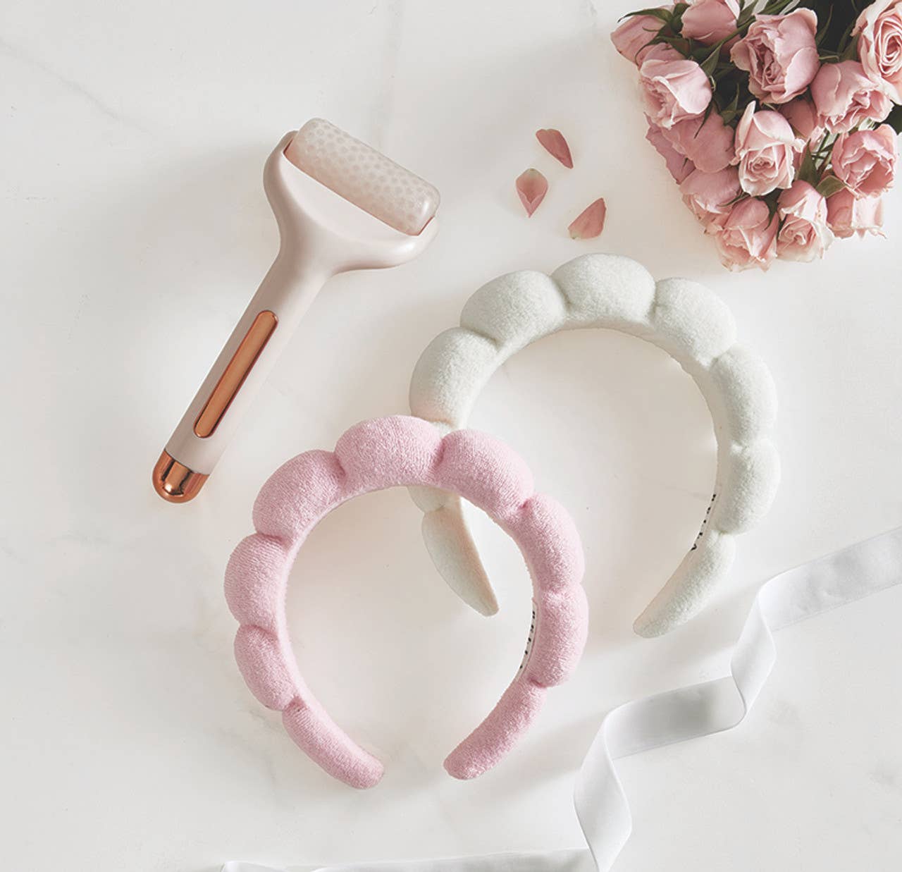 Bella Sleep + Spa - Wholesale Face/Beauty Roller - Large Ice Roller - Pink4