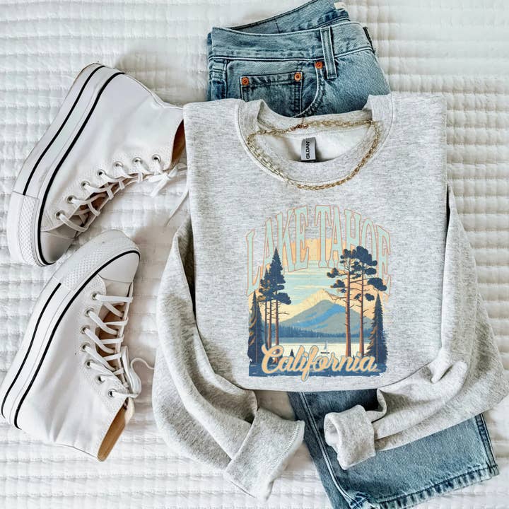 Pull ras du cou cendré Lake Tahoe Californie | Lavage vintage pour la vente par Tacos and Tshirts