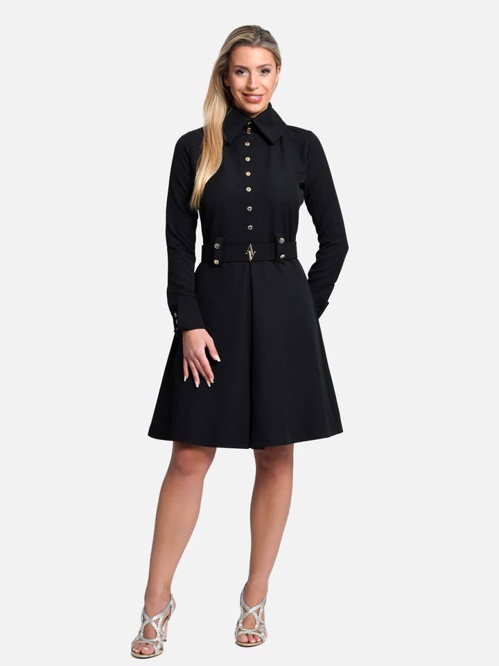 Abito Violeta per la vendita all'ingrosso da parte di Avoure Couture