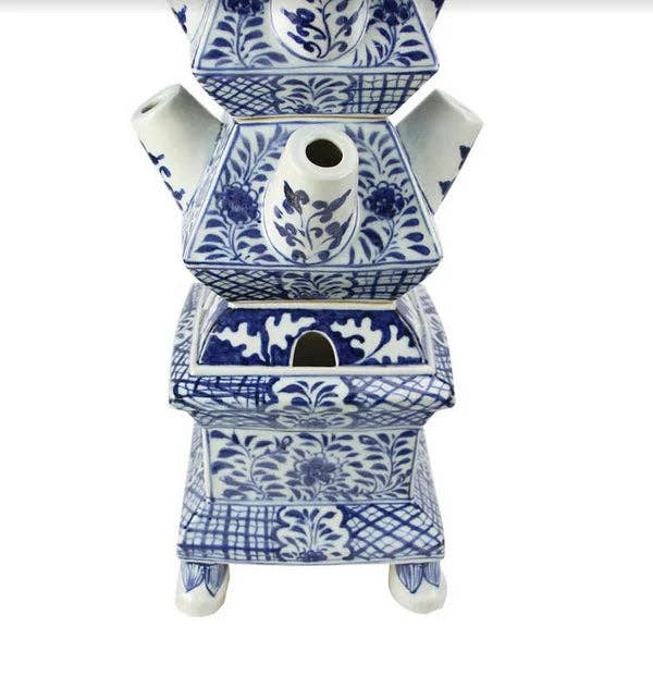 The Enchanted Home - Wholesale Vase - Original Blue and White Tulipiere3